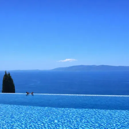 Ionion Pelagos - Infinity Pool With Magnificent Sea Views! Vilă Vlachata