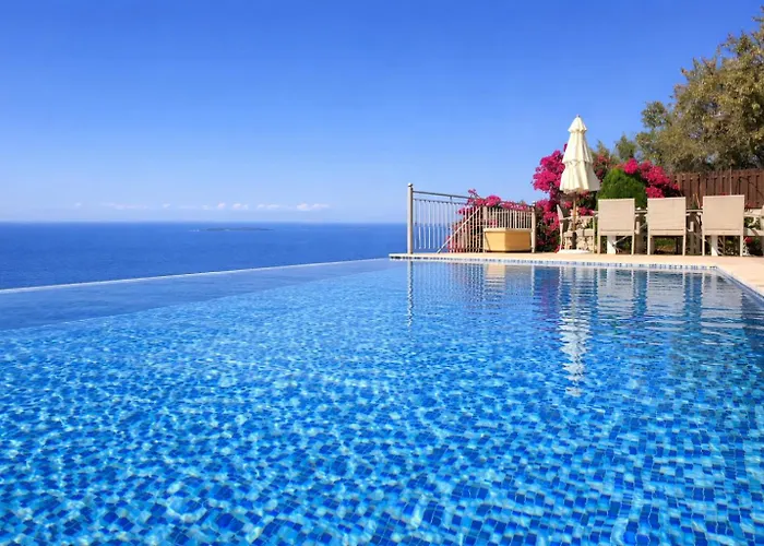 Ionion Pelagos - Infinity Pool With Magnificent Sea Views! *